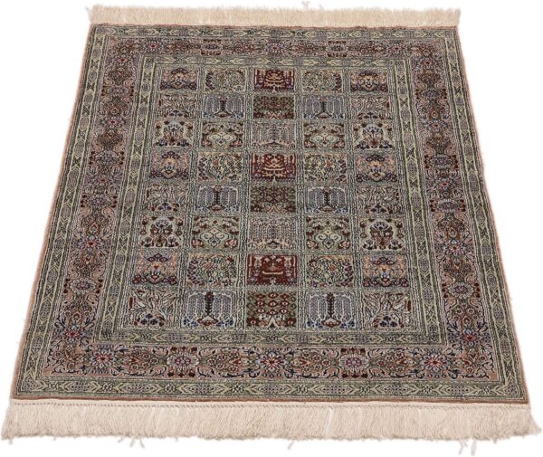 orientteppich-ghom-78-x-122-cm-seide-handgeknupft-1.jpg Ghom Orientteppich 78 × 122 cm, Seide, handgeknüpft