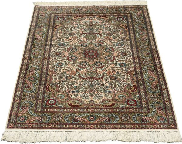 orientteppich-ghom-94-x-153-cm-seide-handgeknupft-1.jpg Ghom Orientteppich 94 × 153 cm, Seide, handgeknüpft