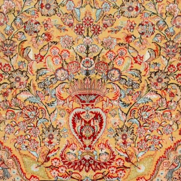 Hereke Orientteppich 104 × 142 cm, Seide, handgeknüpft