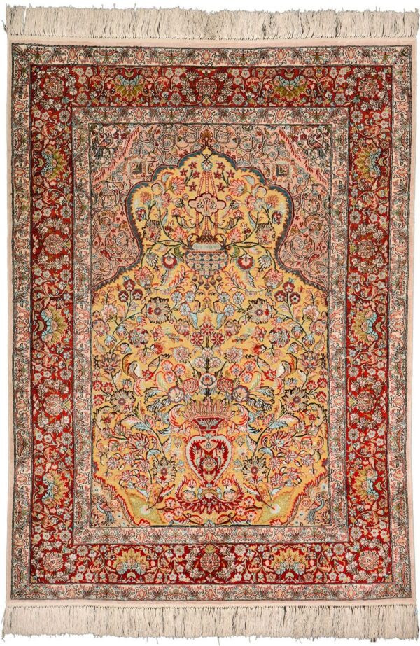 Hereke Orientteppich 104 × 142 cm, Seide, handgeknüpft
