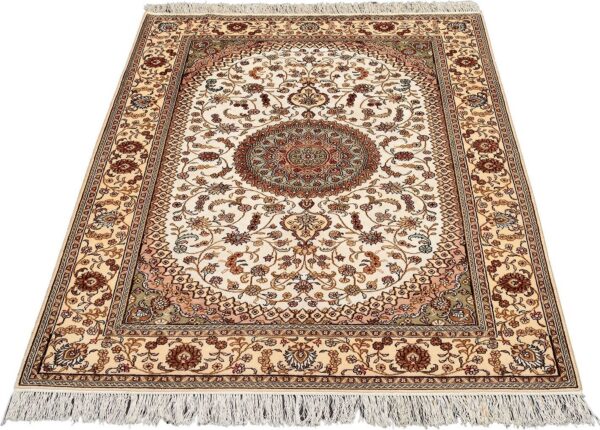 Hereke Orientteppich 123 × 182 cm, Seide, handgeknüpft