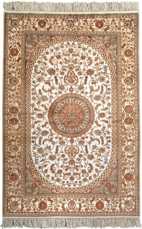 Hereke Orientteppich 123 × 182 cm, Seide, handgeknüpft