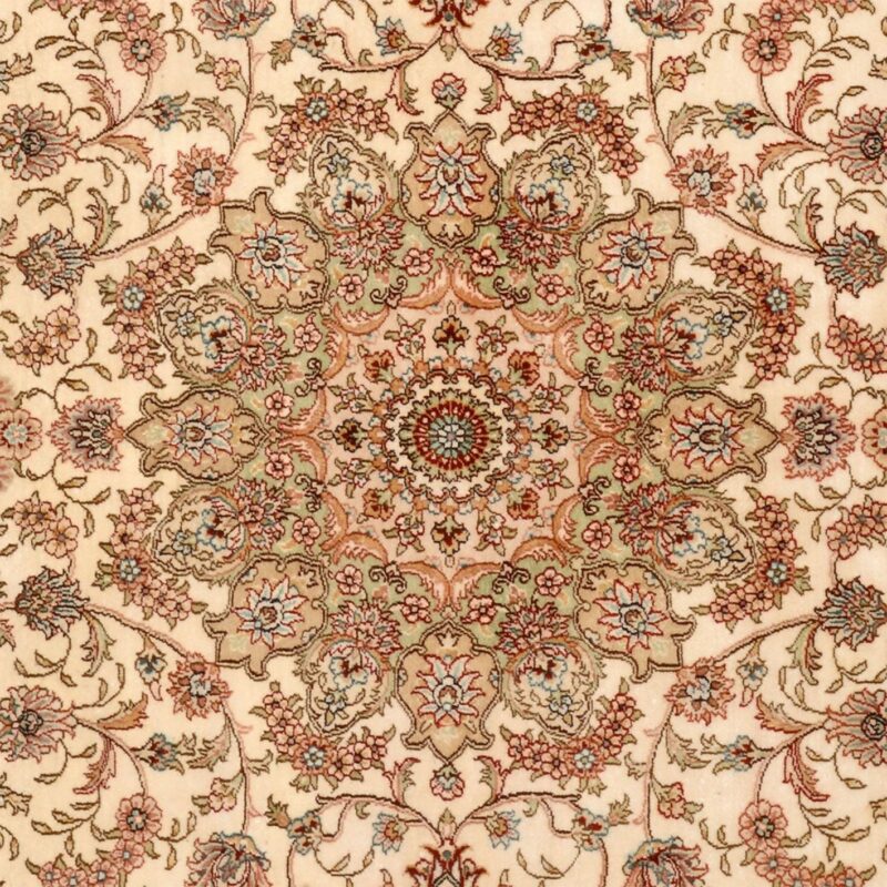 Hereke Orientteppich 123 × 183 cm, Seide, handgeknüpft