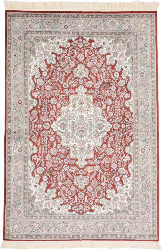 Hereke Orientteppich 125 × 190 cm, Seide, handgeknüpft