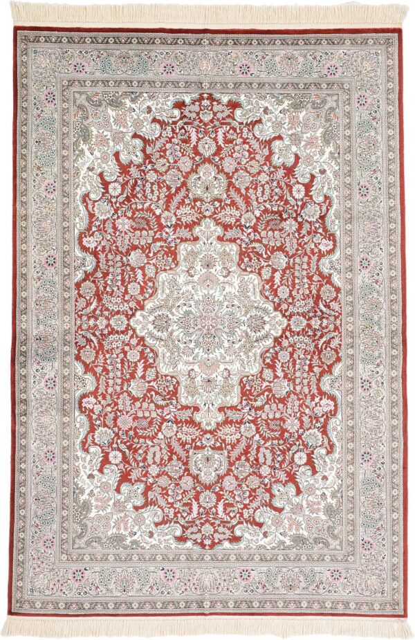 Hereke Orientteppich 125 × 190 cm, Seide, handgeknüpft