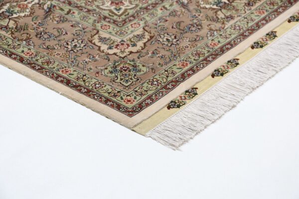 Hereke Orientteppich 171 × 243 cm, Seide, handgeknüpft
