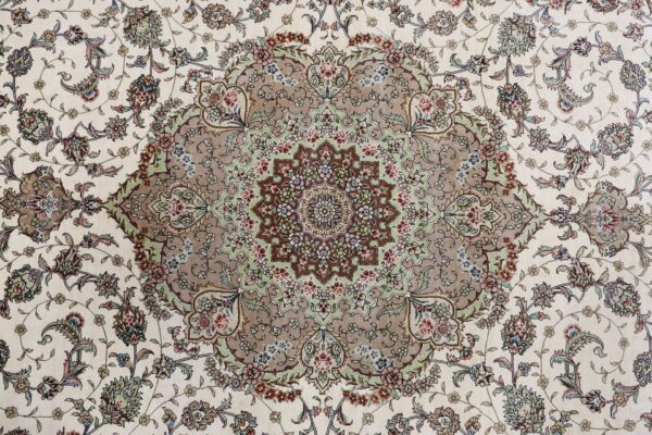 Hereke Orientteppich 171 × 243 cm, Seide, handgeknüpft