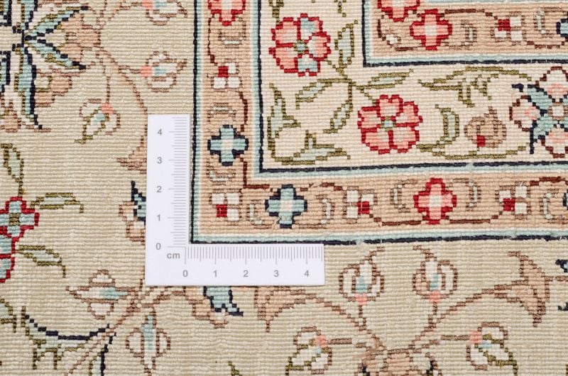 Hereke Orientteppich 190 × 283 cm, Seide, handgeknüpft hochfein