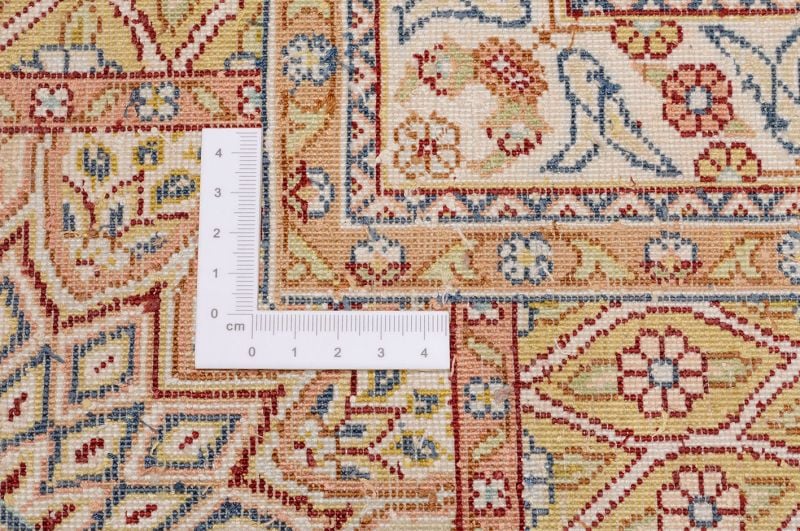 Hereke Orientteppich 270 × 365 cm, Seide, handgeknüpft