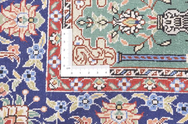 Hereke Orientteppich 63 × 92 cm, Seide, handgeknüpft