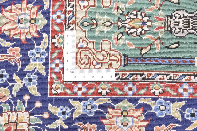 Hereke Orientteppich 63 × 92 cm, Seide, handgeknüpft