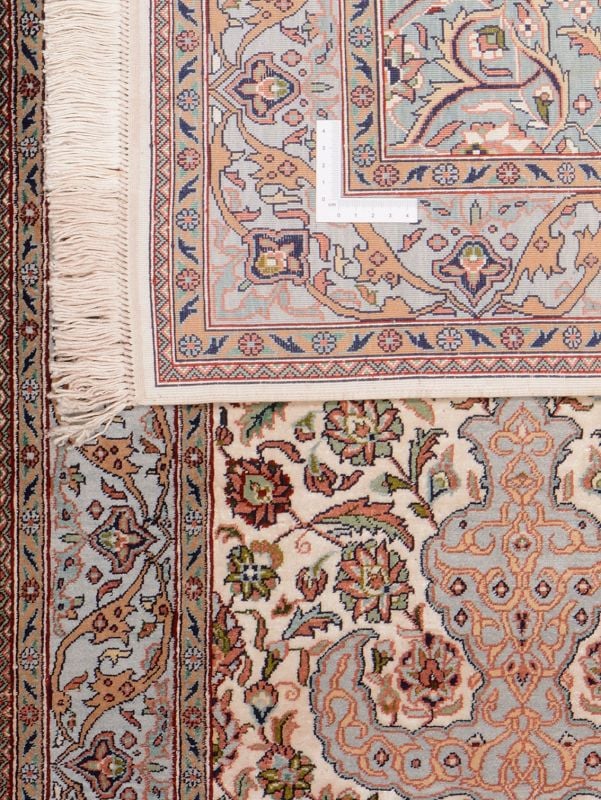 orientteppich-hereke-63-x-93-cm-seide-handgeknupft-3.jpg Hereke Orientteppich 63 × 93 cm, Seide, handgeknüpft