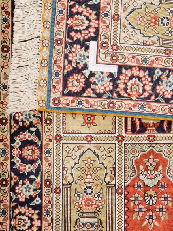 orientteppich-hereke-64-x-93-cm-seide-handgeknupft-fein-2.jpg Hereke Orientteppich 64 × 93 cm, Seide, handgeknüpft fein