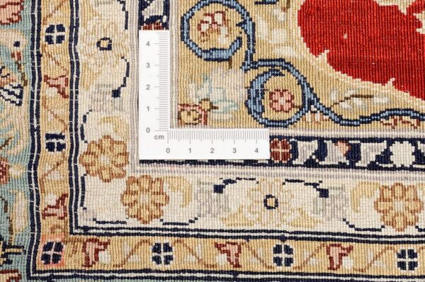 Hereke Orientteppich 76 × 122 cm, Seide, handgeknüpft