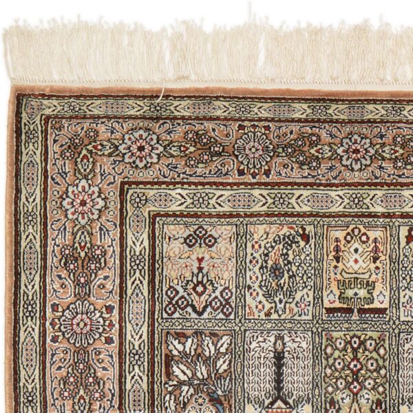 Hereke Orientteppich 77 × 118 cm, Seide, handgeknüpft