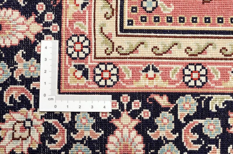 Hereke Orientteppich 79 × 123 cm, Seide, handgeknüpft exklusiv