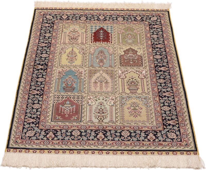 Hereke Orientteppich 79 × 126 cm, Seide, handgeknüpft