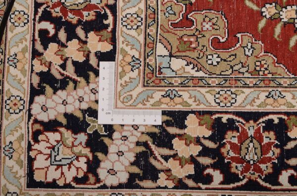 Hereke Orientteppich 79 × 328 cm, Seide, handgeknüpft