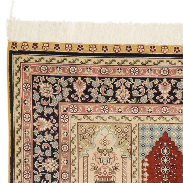 Hereke Orientteppich 80 × 125 cm, Seide, handgeknüpft