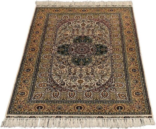 Hereke Orientteppich 95 × 152 cm, Seide, handgeknüpft fein