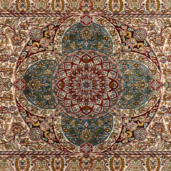 Hereke Orientteppich 95 × 152 cm, Seide, handgeknüpft fein