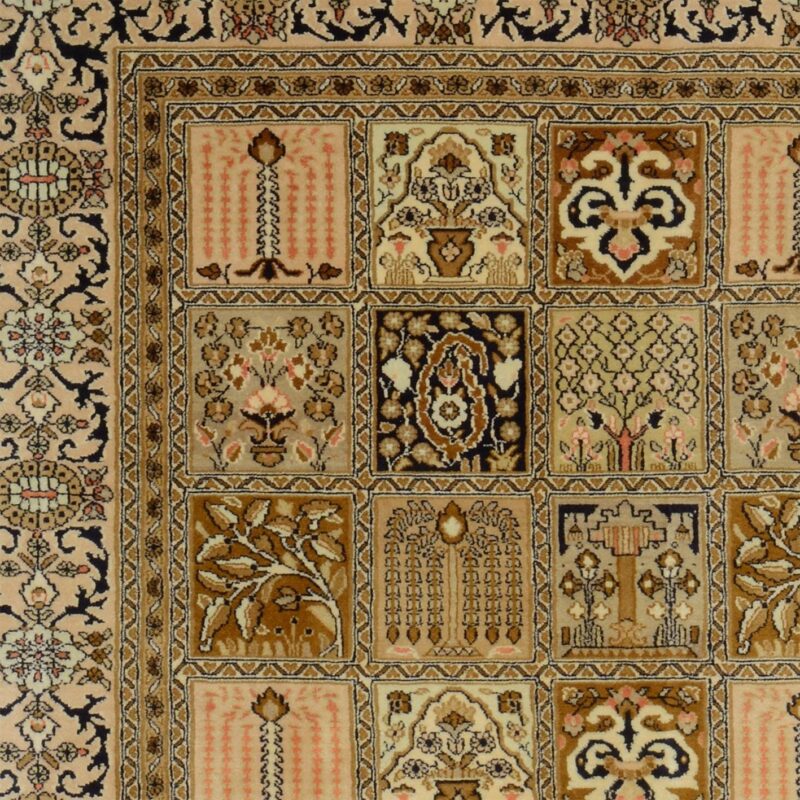 Indien Orientteppich 121 × 186 cm, Seide, handgeknüpft