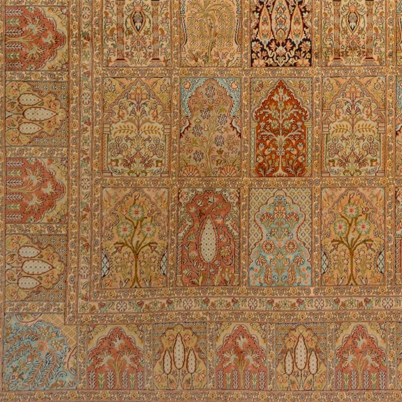 Indien Orientteppich 277 × 377 cm, Seide, handgeknüpft seidig
