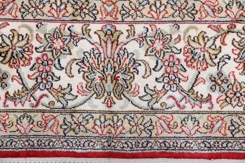 Kaschmir Orientteppich 172 × 249 cm, Seide, handgeknüpft