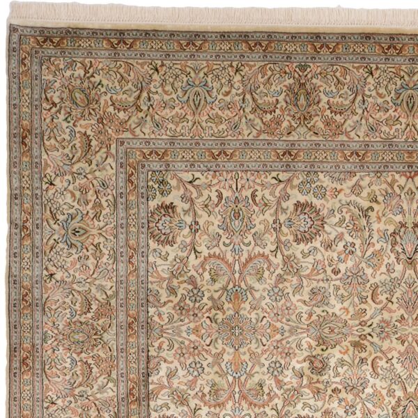 Kaschmir Orientteppich 186 × 280 cm, Seide, handgeknüpft
