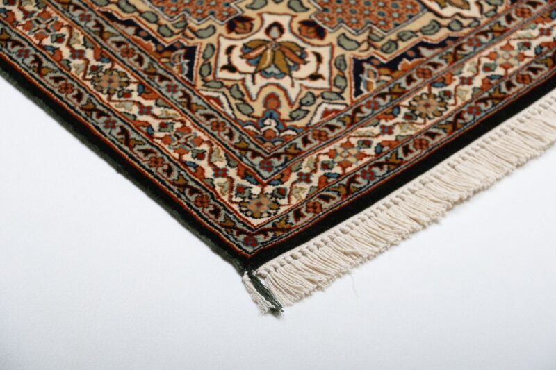Kaschmir Orientteppich 187 × 183 cm, Seide, handgeknüpft
