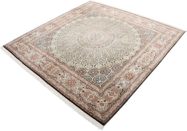 Kaschmir Orientteppich 187 × 183 cm, Seide, handgeknüpft
