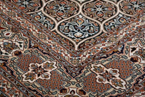 Kaschmir Orientteppich 187 × 183 cm, Seide, handgeknüpft