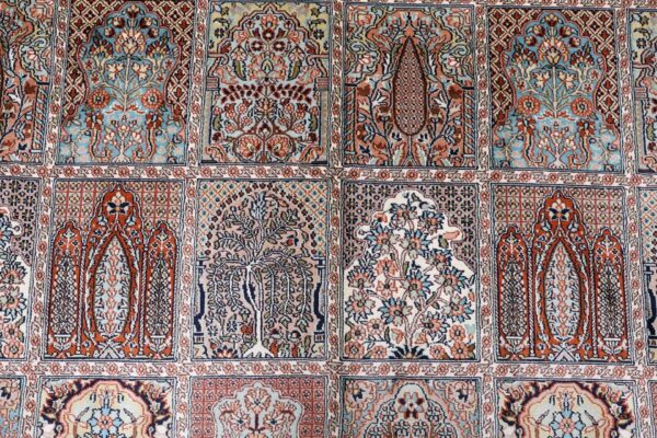 Kaschmir Orientteppich 215 × 301 cm, Seide, handgeknüpft