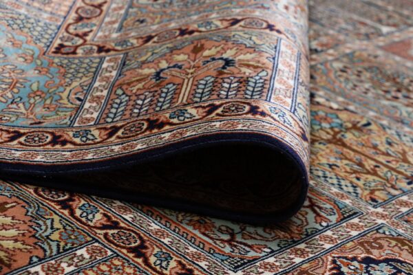 Kaschmir Orientteppich 240 × 336 cm, Seide, handgeknüpft edel