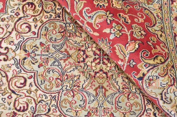 Kaschmir Orientteppich 245 × 312 cm, Seide, handgeknüpft