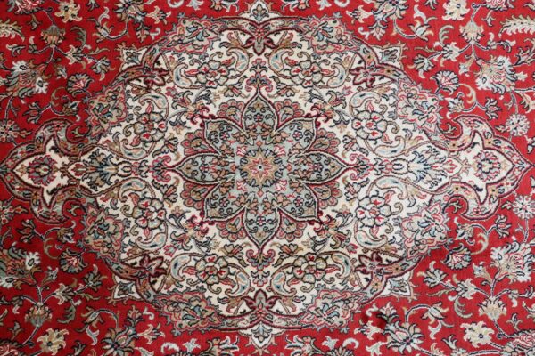orientteppich-kaschmir-246-x-340-cm-seide-handgeknupft-8.jpg Kaschmir Orientteppich 246 × 340 cm, Seide, handgeknüpft