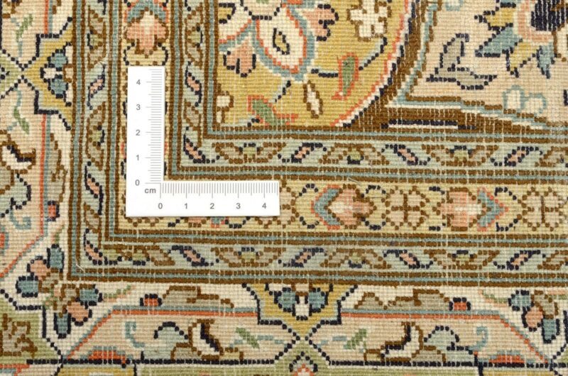 Kashmir Orientteppich 131 × 280 cm, Seide, handgeknüpft