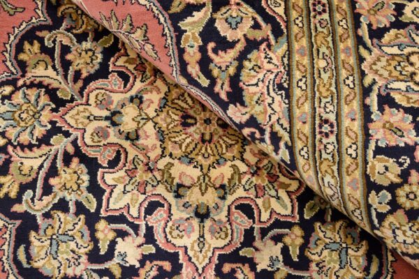 Kashmir Orientteppich 151 × 223 cm, Seide, handgeknüpft