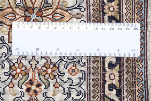 Kashmir Orientteppich 162 × 241 cm, Seide, handgeknüpft