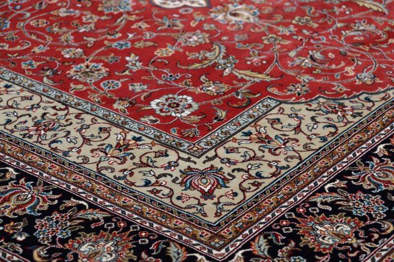 Kashmir Orientteppich 168 × 239 cm, Seide, handgeknüpft Pastell