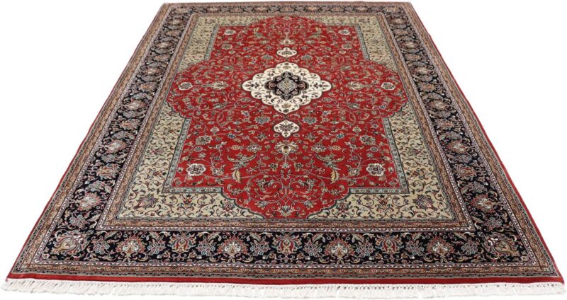 Kashmir Orientteppich 168 × 239 cm, Seide, handgeknüpft Pastell