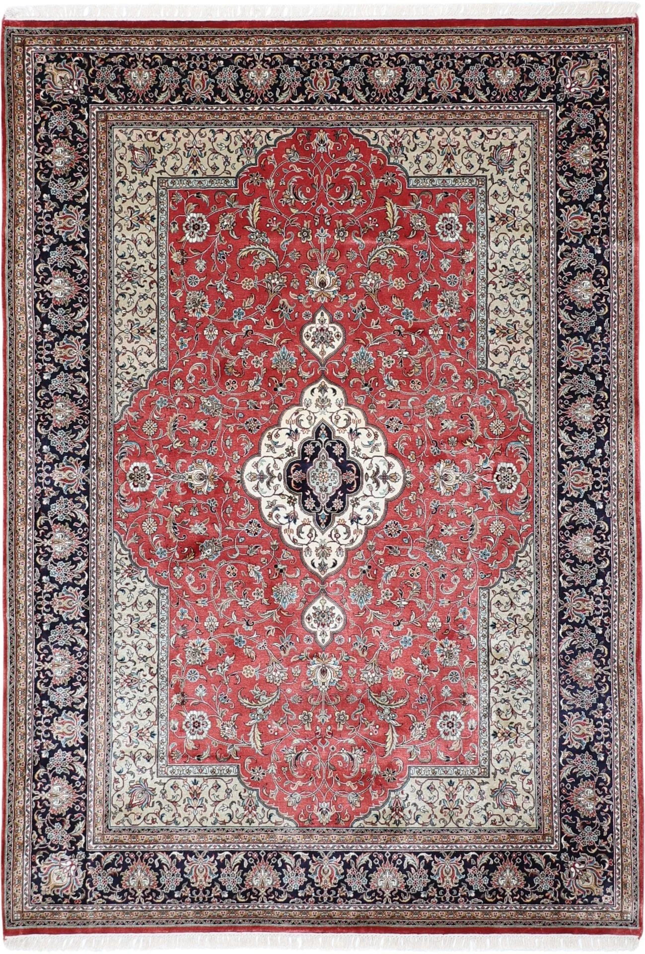 Kashmir Orientteppich 168 × 239 cm, Seide, handgeknüpft Pastell