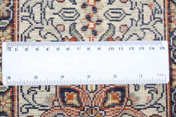 Kashmir Orientteppich 168 × 245 cm, Seide, handgeknüpft