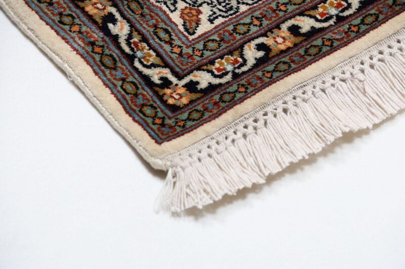 orientteppich-kashmir-168-x-248-cm-seide-handgeknupft-11.jpg Kashmir Orientteppich 168 × 248 cm, Seide, handgeknüpft
