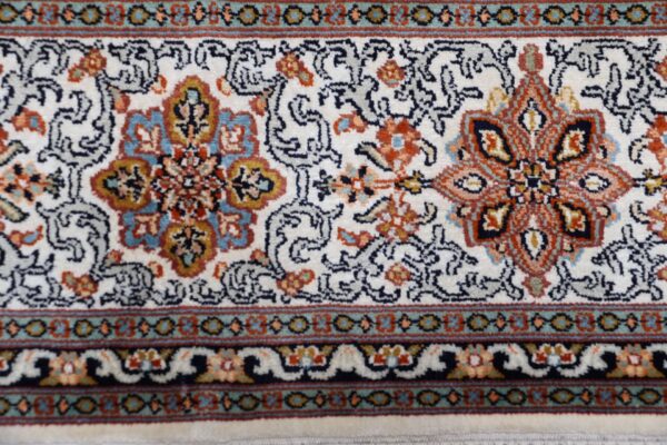 orientteppich-kashmir-168-x-248-cm-seide-handgeknupft-15.jpg Kashmir Orientteppich 168 × 248 cm, Seide, handgeknüpft