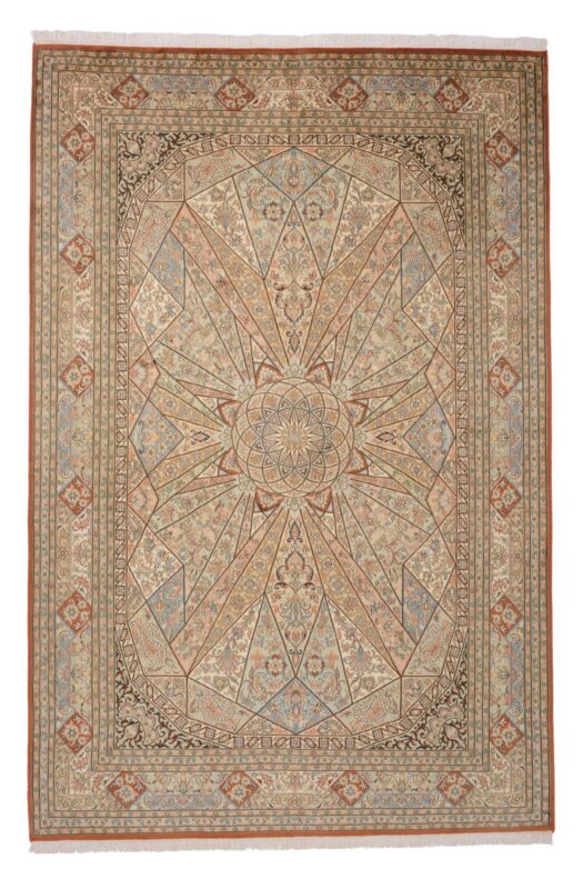 Kashmir Orientteppich 168 × 255 cm, Seide, handgeknüpft