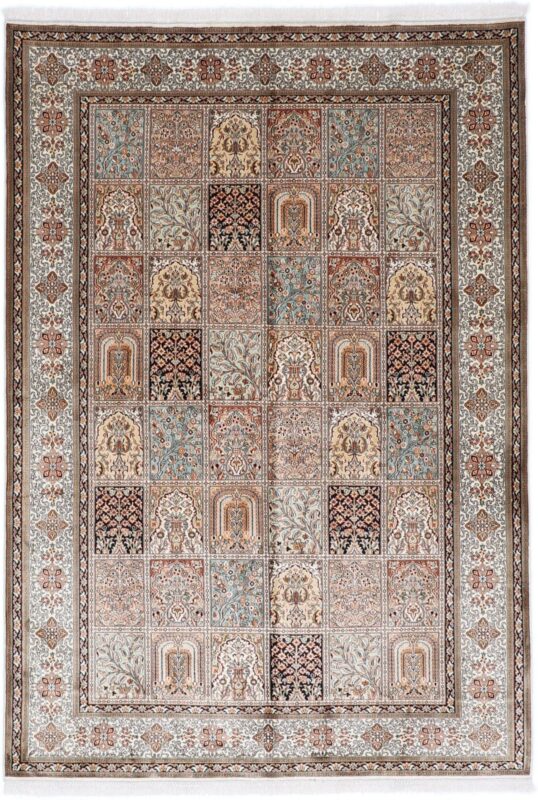 Kashmir Orientteppich 169 × 244 cm, Seide, handgeknüpft