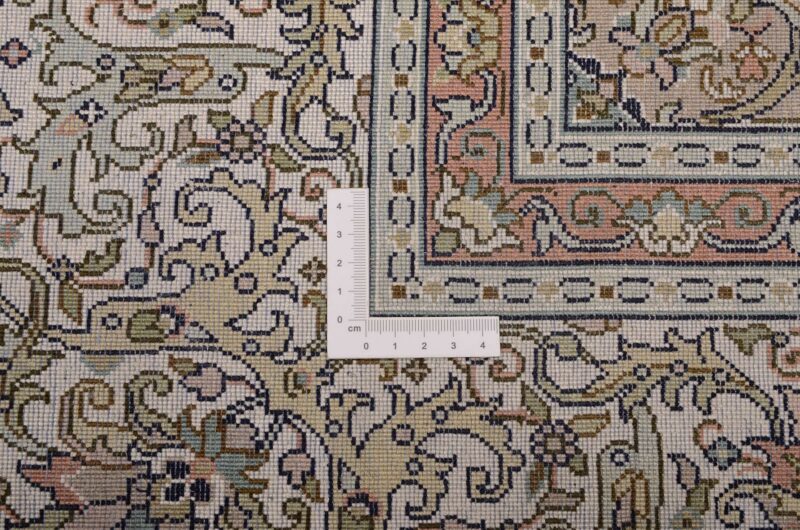 Kashmir Orientteppich 169 × 252 cm, Seide, handgeknüpft