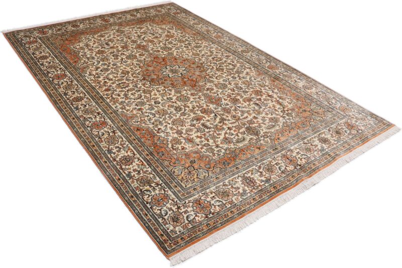Kashmir Orientteppich 169 × 254 cm, Seide, handgeknüpft