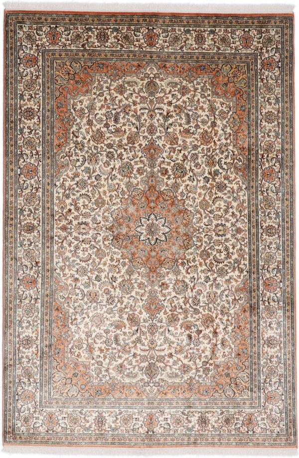 Kashmir Orientteppich 169 × 254 cm, Seide, handgeknüpft